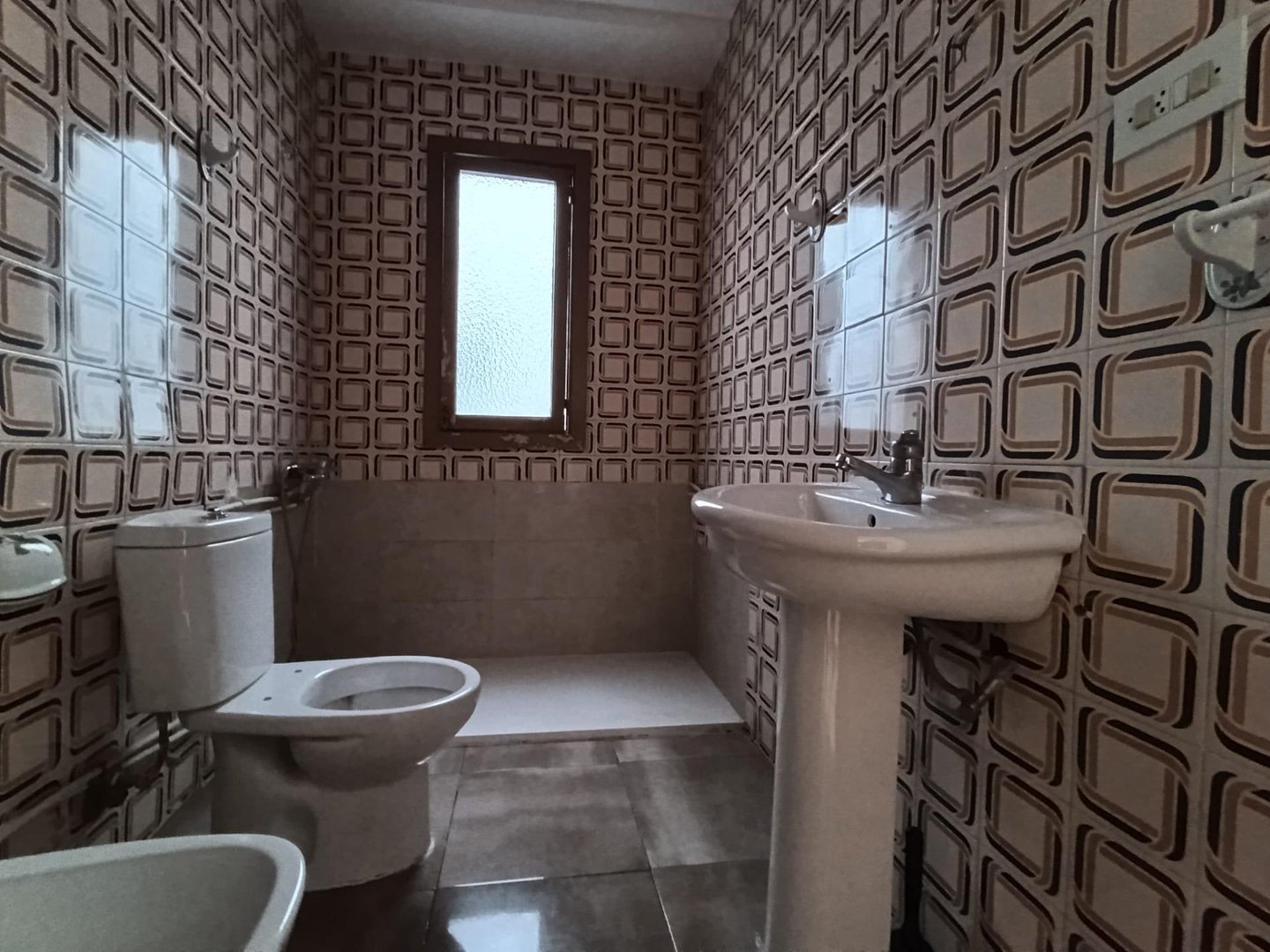 Piso de 80 m² en Adra