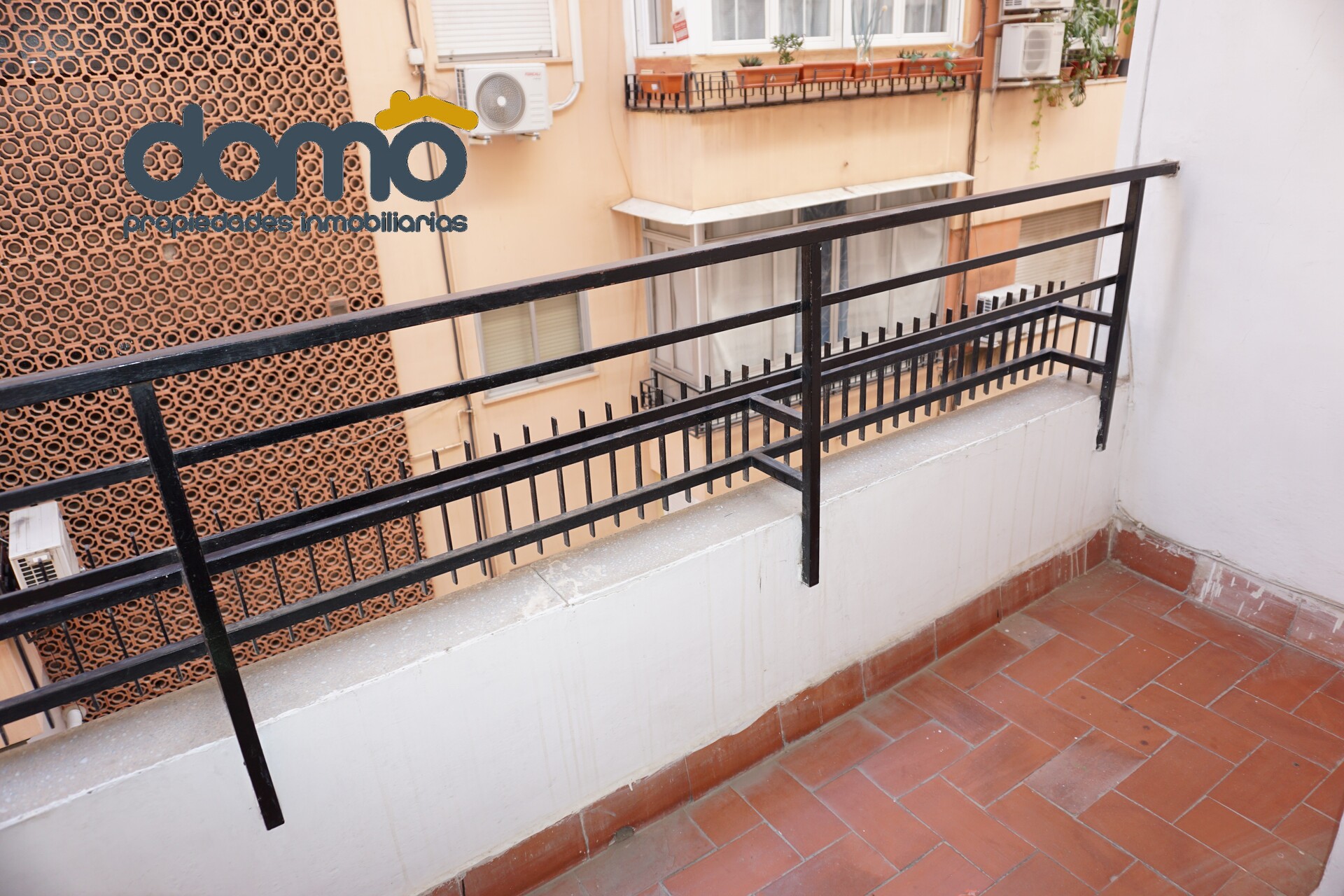 Piso de 90 m² en Granada