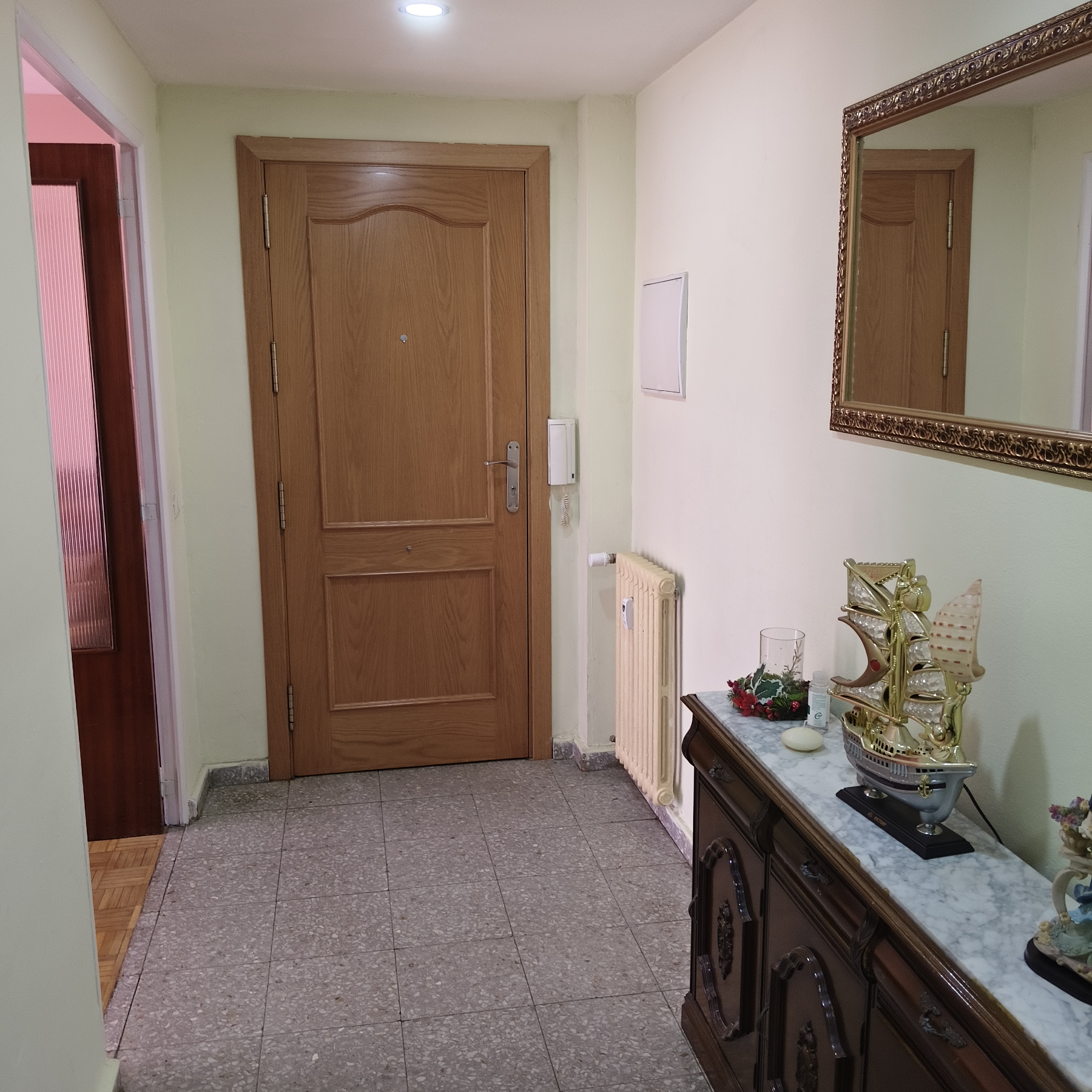 Habitación 120 m², León