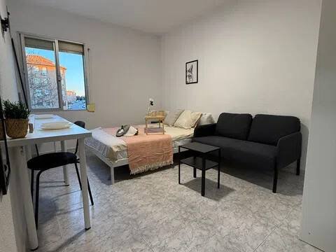 Habitació de lloguer, Pinto