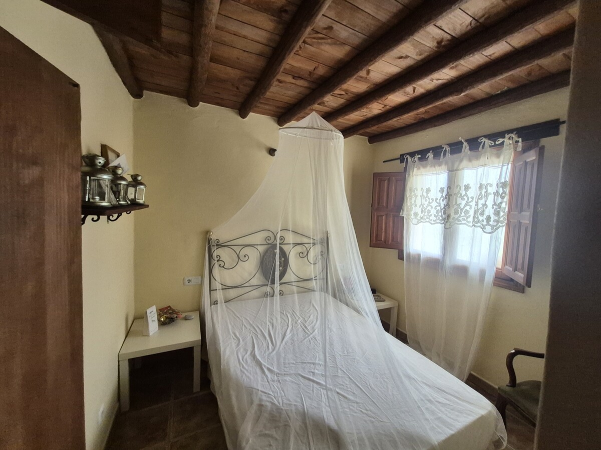Квартира 225 м² в Jubrique