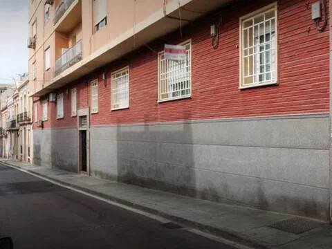 Piso de 110 m² en Almería