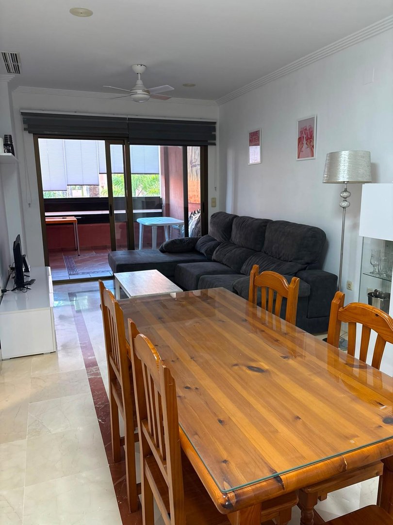Piso de 88 m² en Motril