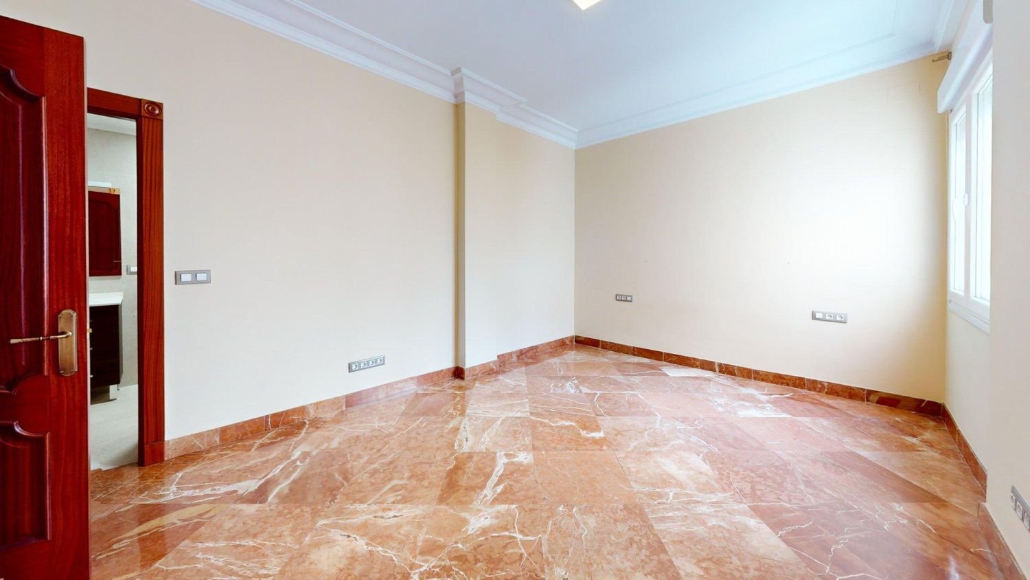 Piso de 173 m² en Sevilla