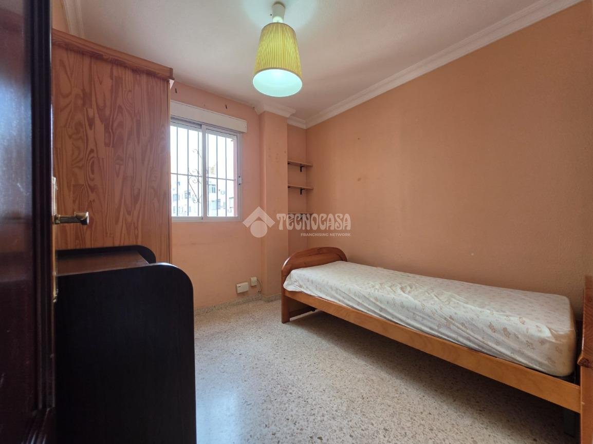 Piso de 90 m² en Sevilla