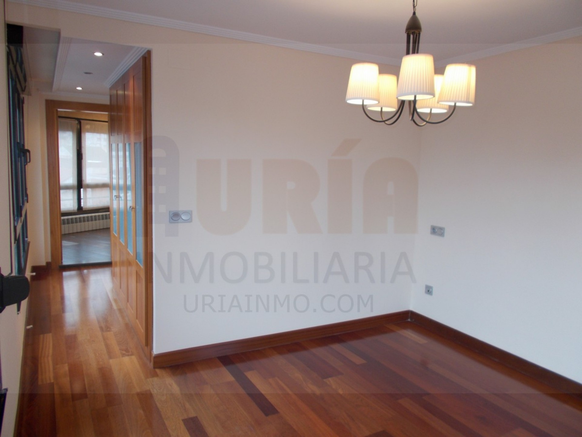 Piso de 83 m² en Oviedo