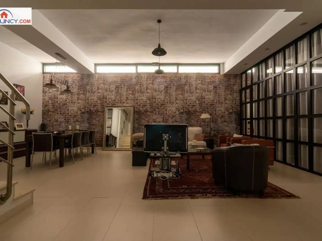 Casa de 372 m² en Dos Hermanas