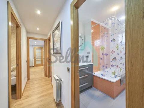 Piso de 80 m² en Oviedo