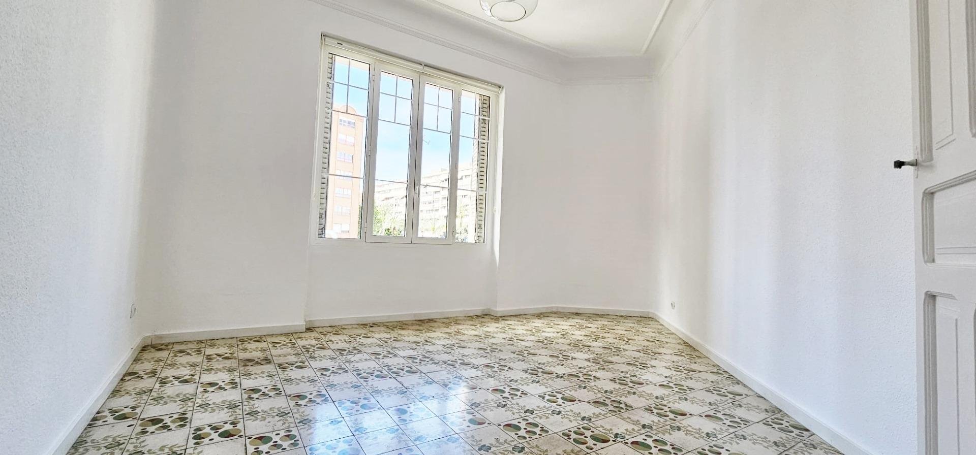 Pis de 95 m² a Alacant