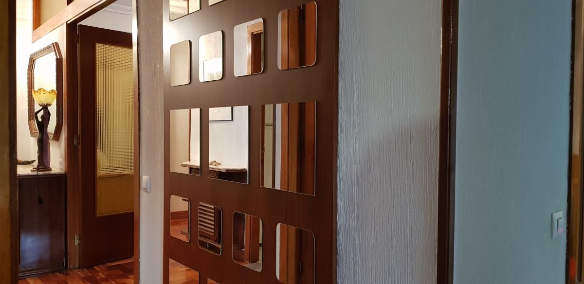 Piso de 93 m² en Oviedo