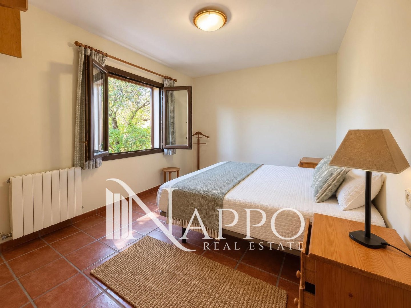 Casa de 250 m² en Esporles
