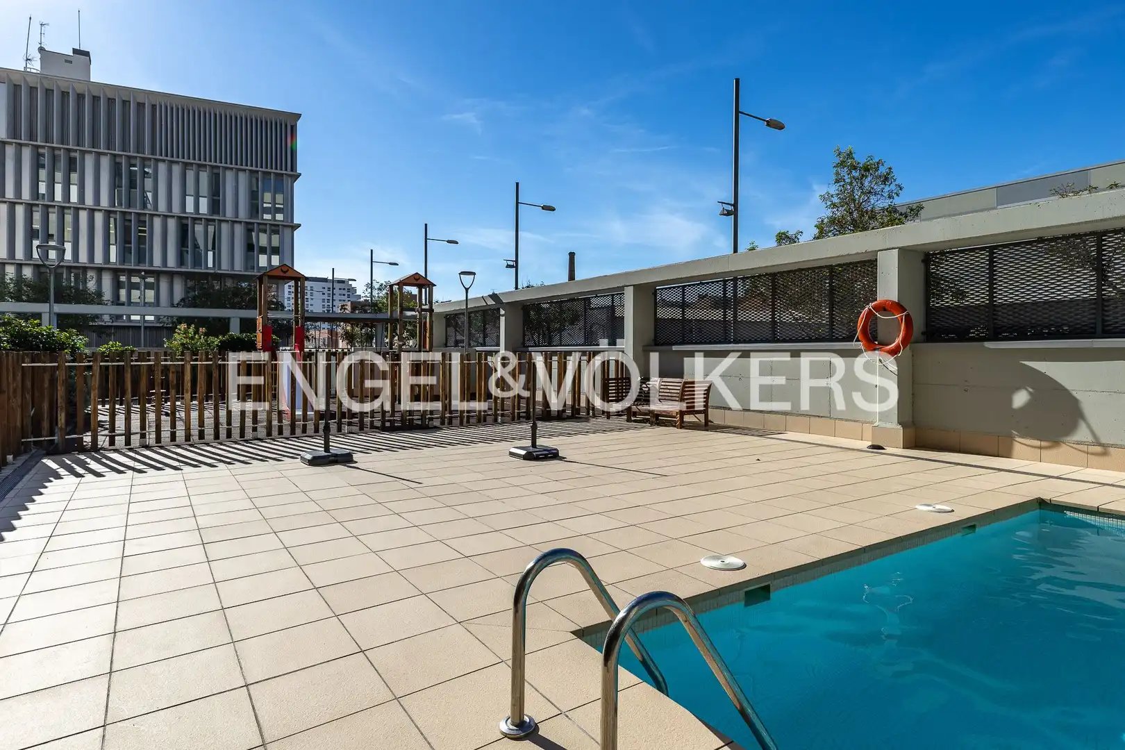 Piso de 100 m² en Badalona