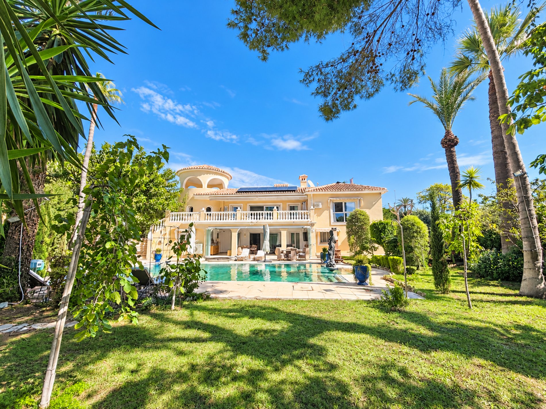 Casa de 572 m² a Marbella