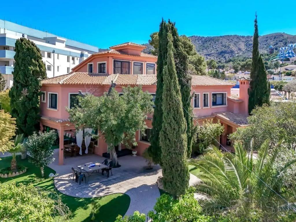Casa de 450 m² en Benidorm