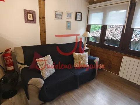 Casa de 60 m² en Lena