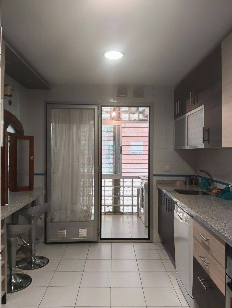 Piso de 126 m² en Granada