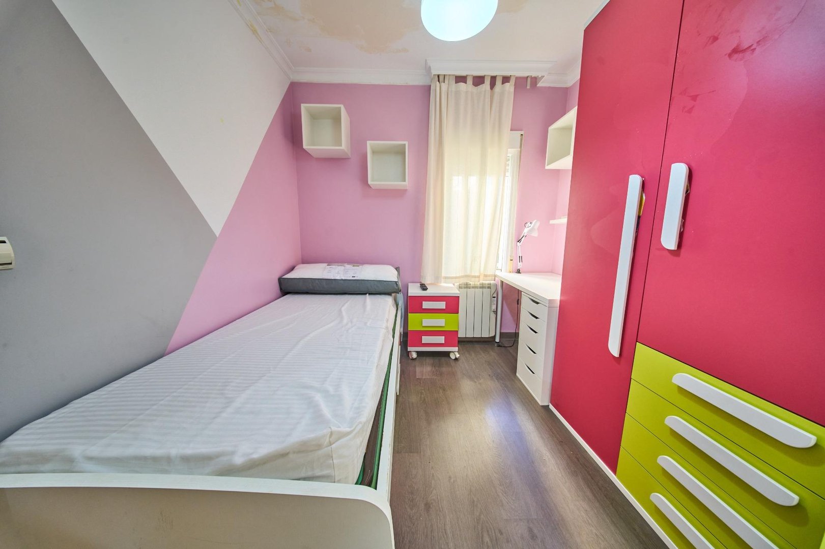 Flat 85 m² in Granada
