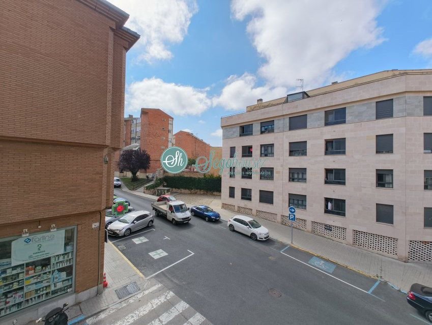 Piso de 85 m² en Segovia