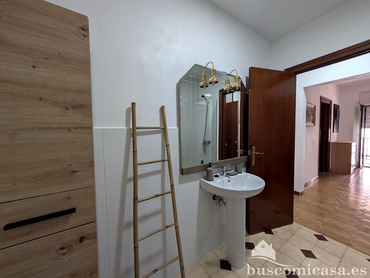 Pis de 80 m² a Linares