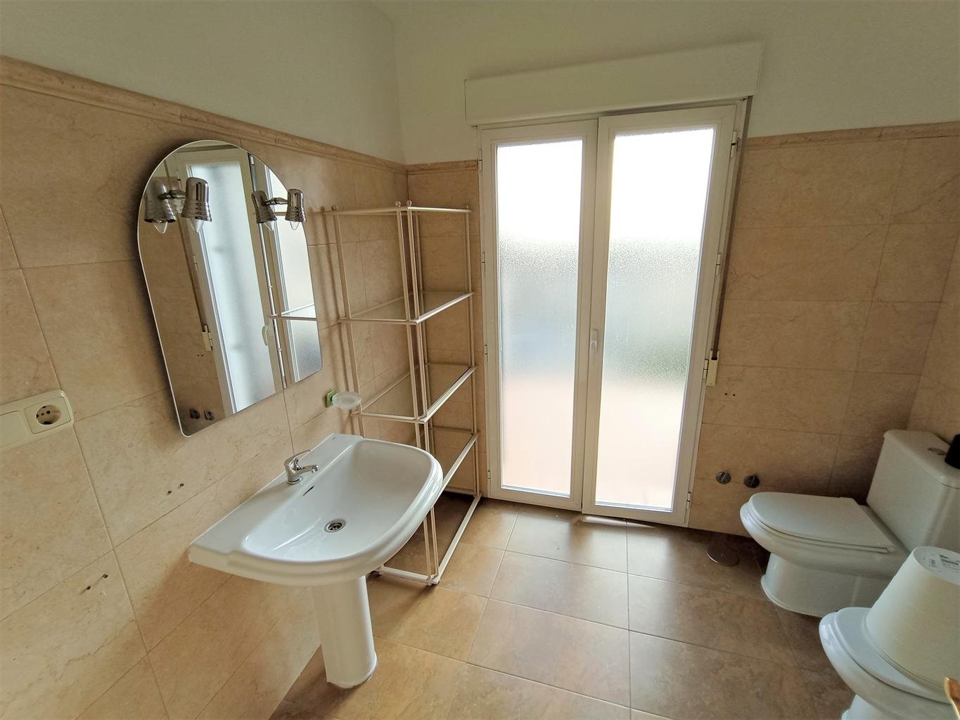 Habitación 310 m², Granada