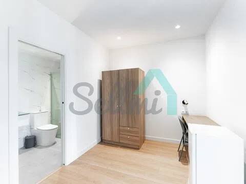 Habitación 423 m², Oviedo
