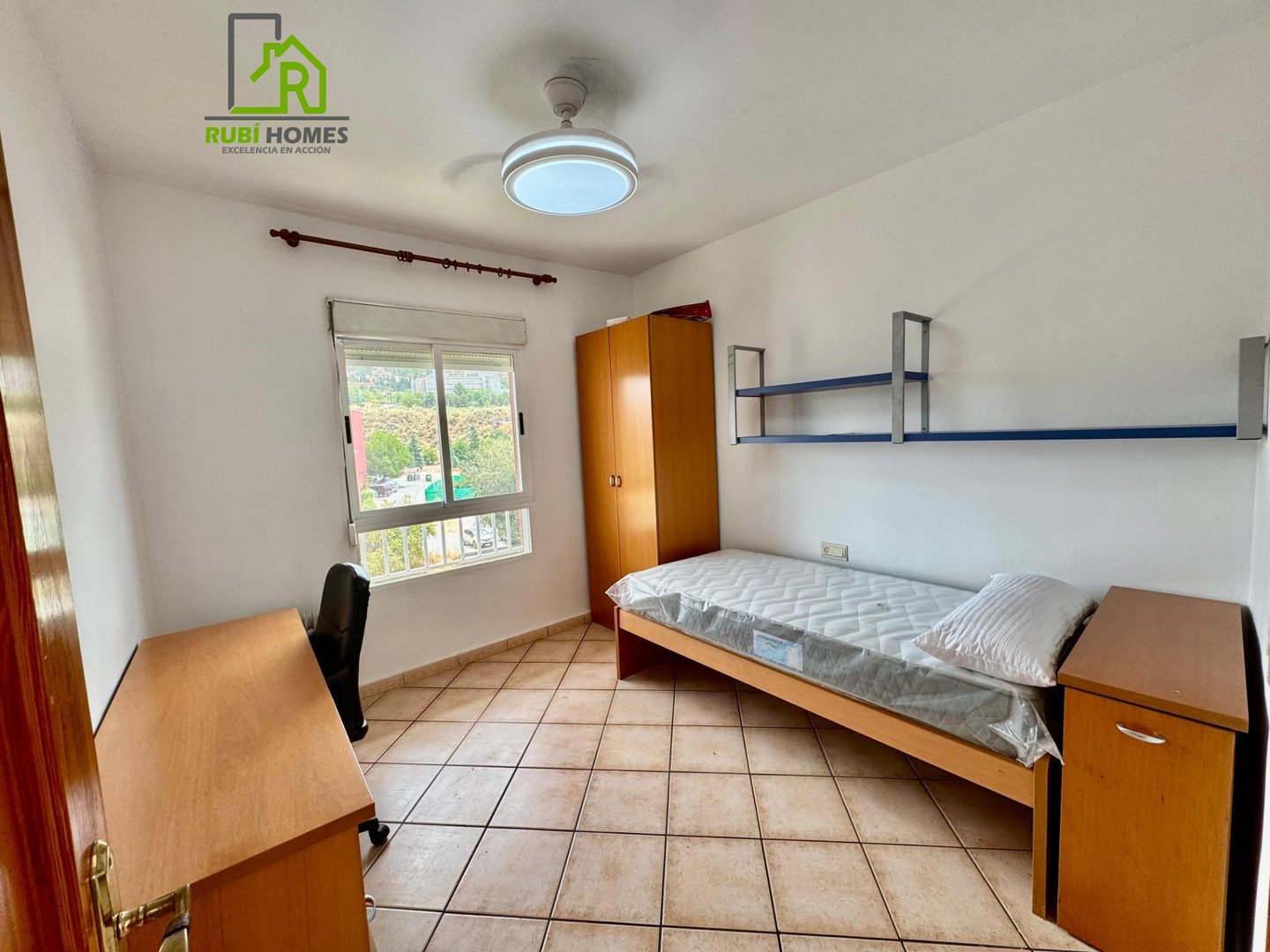 Piso de 90 m² en Granada