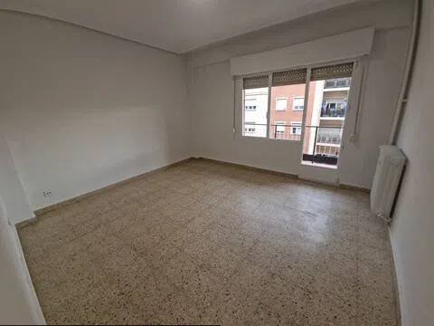 Piso de 95 m² en Logroño