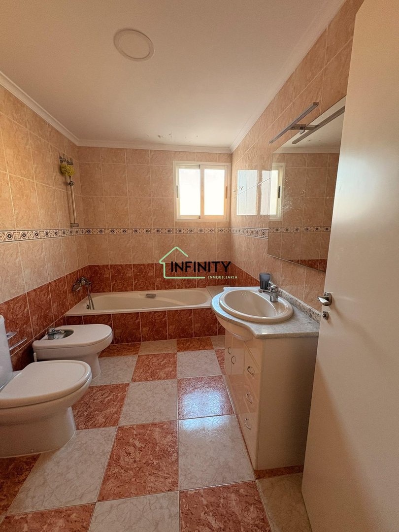 Habitació de lloguer, la Font d'en Carròs