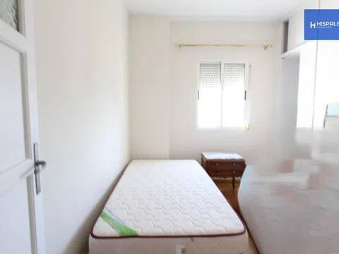 Piso de 100 m² en Sevilla