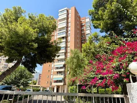 Piso de 84 m² en Alicante