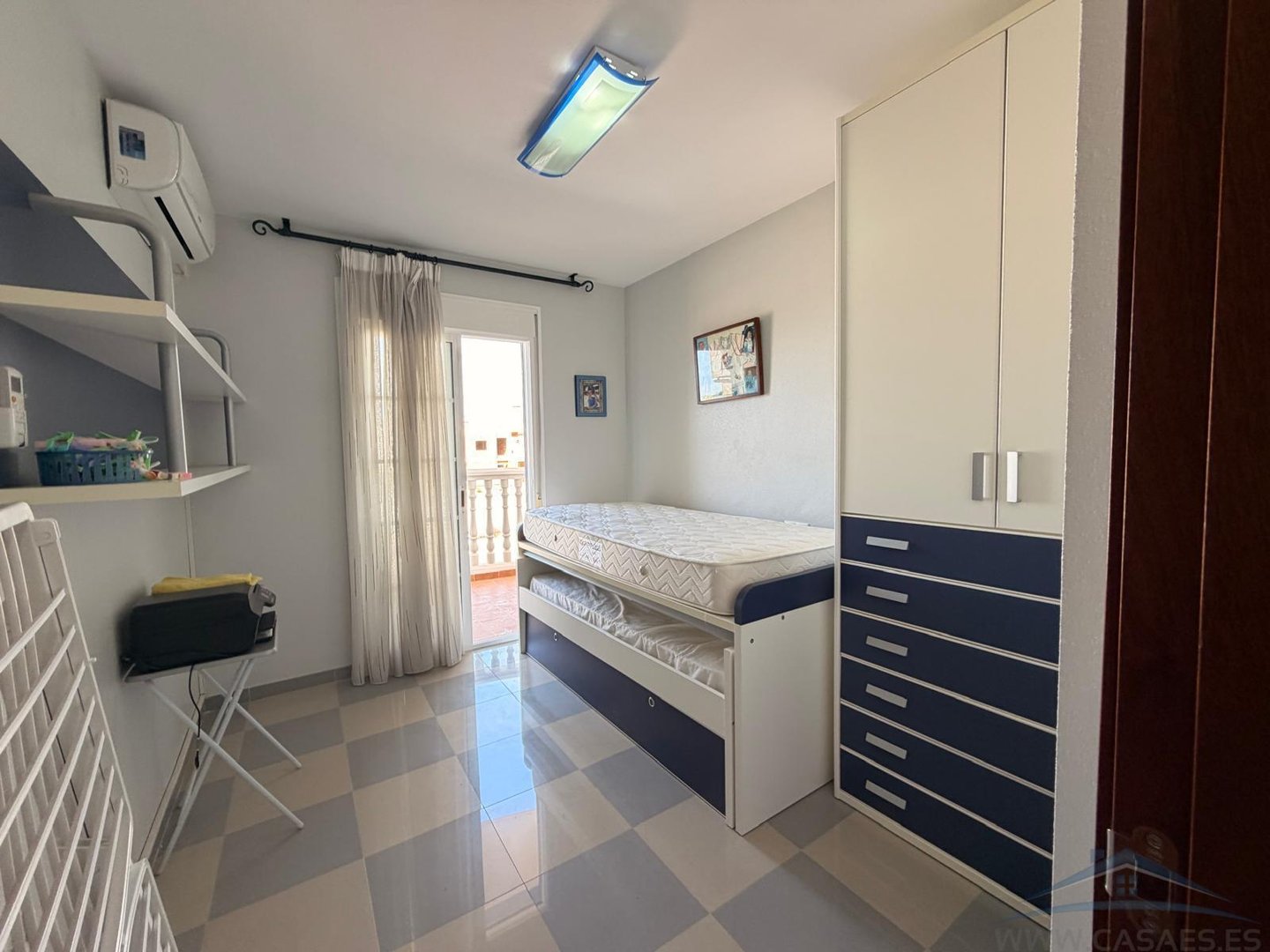 Piso de 95 m² en Roquetas de Mar