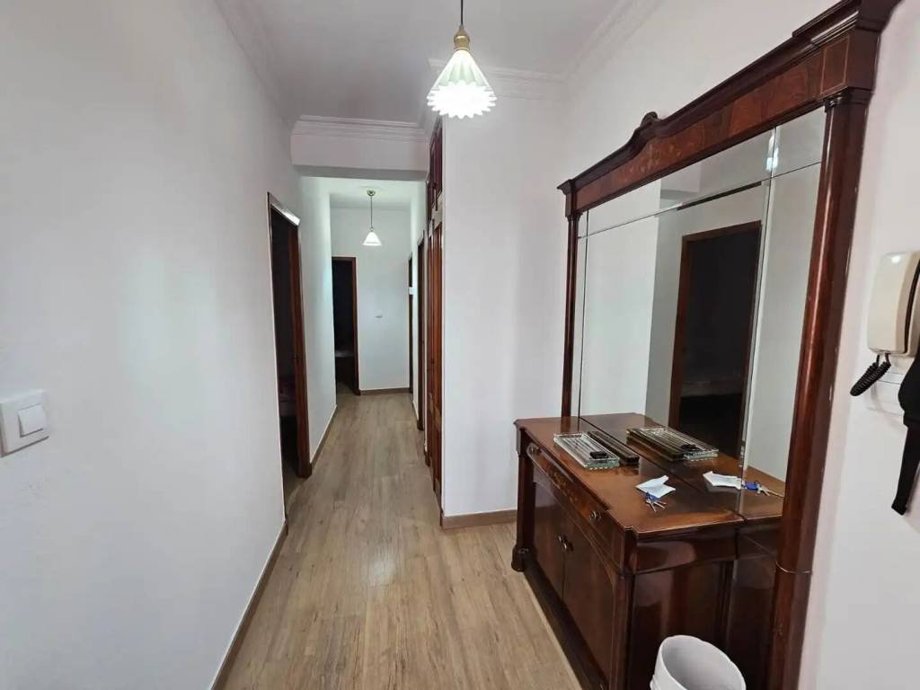 Piso de 98 m² en Ourense