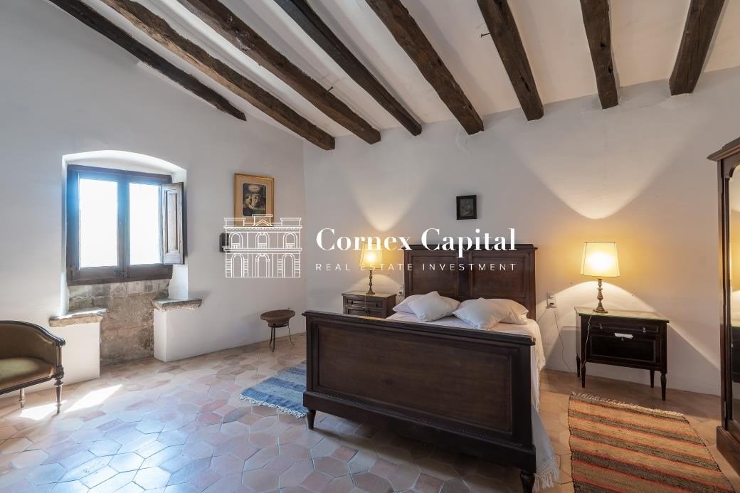Piso de 1000 m² en Rupià