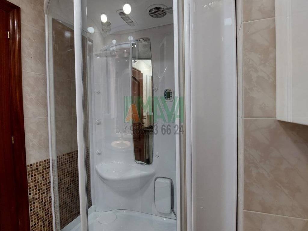 Piso de 100 m² en Ourense