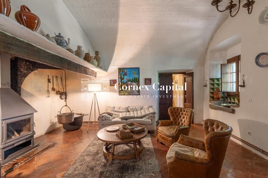 Piso de 1000 m² en Rupià