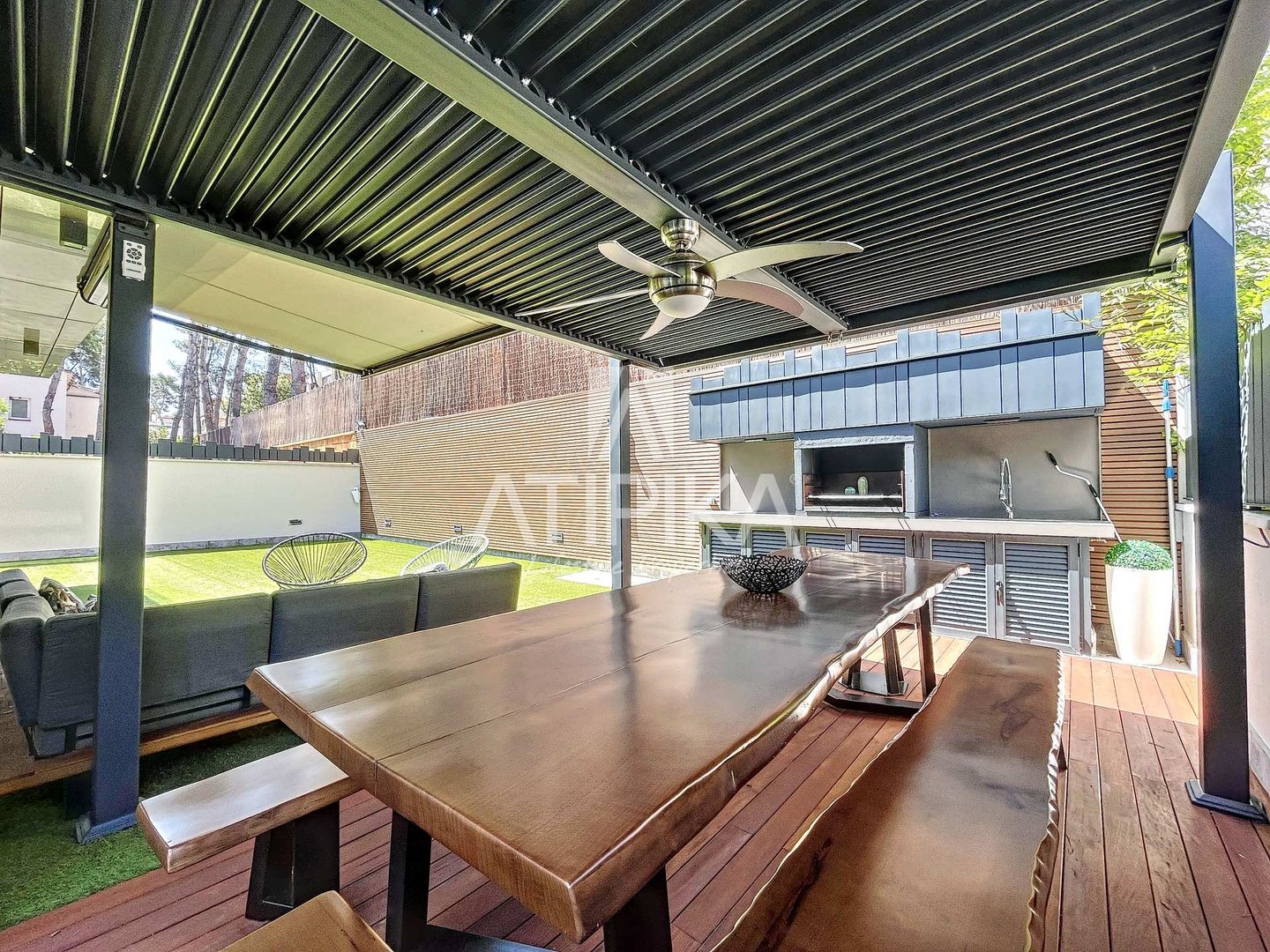 Casa de 362 m² en Castelldefels