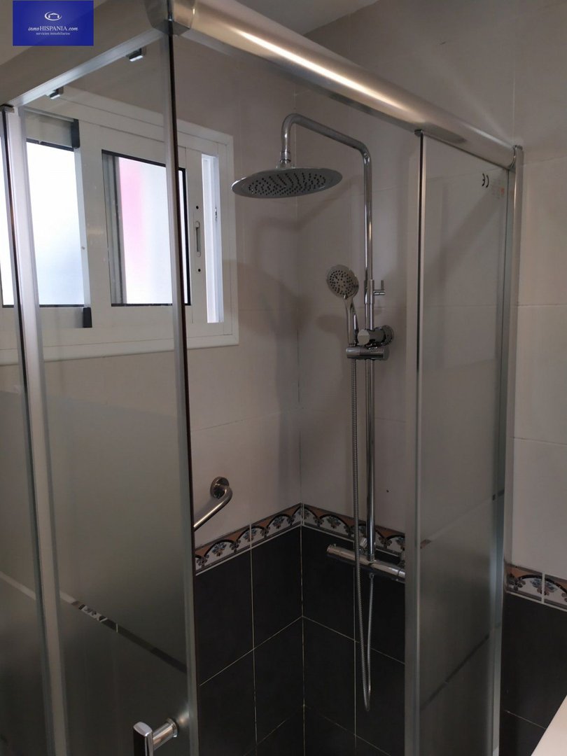 Piso de 80 m² en Cádiz