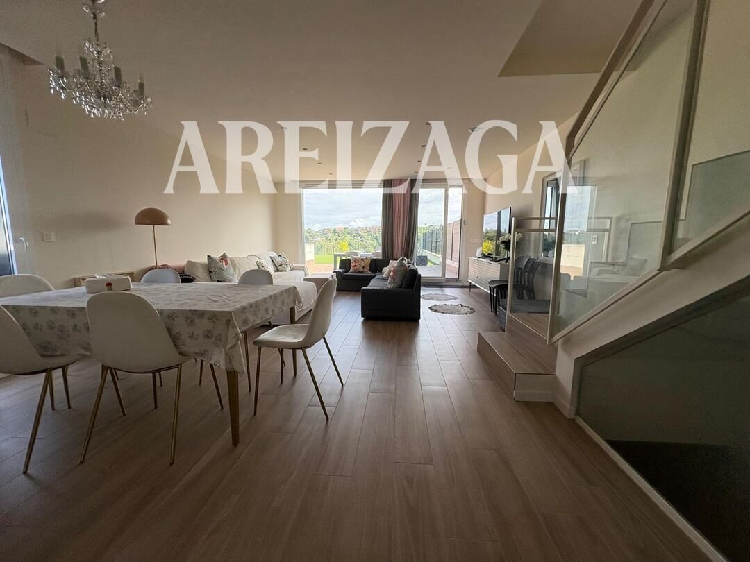 Casa de 200 m² en San Sebastián