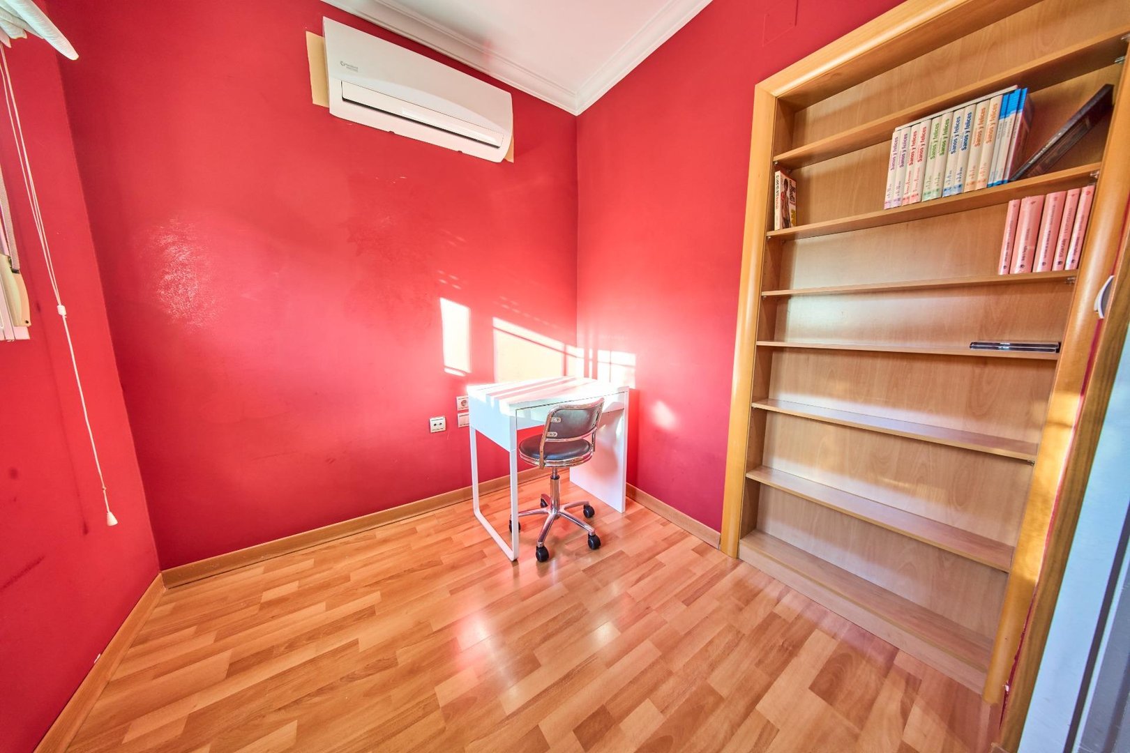 Flat 85 m² in Granada