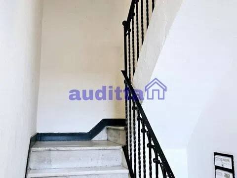 Piso de 80 m² en Sevilla