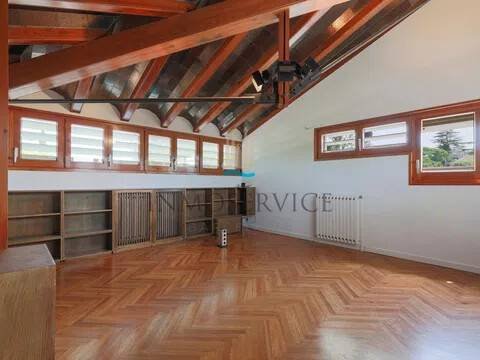 Casa de 500 m² a Sant Cugat del Vallès