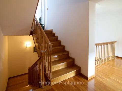 Casa de 619 m² en Esplugues de Llobregat
