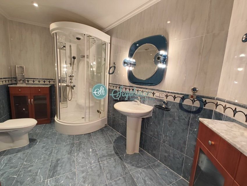 Piso de 200 m² en Segovia