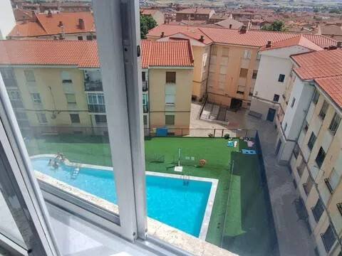 Piso de 100 m² en Ávila