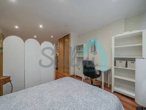 Piso de 57 m² en Oviedo
