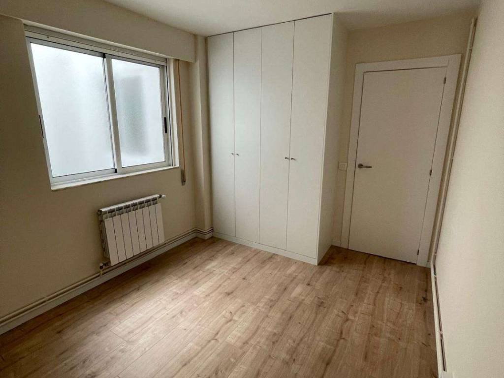 Piso de 90 m² en Santiago de Compostela