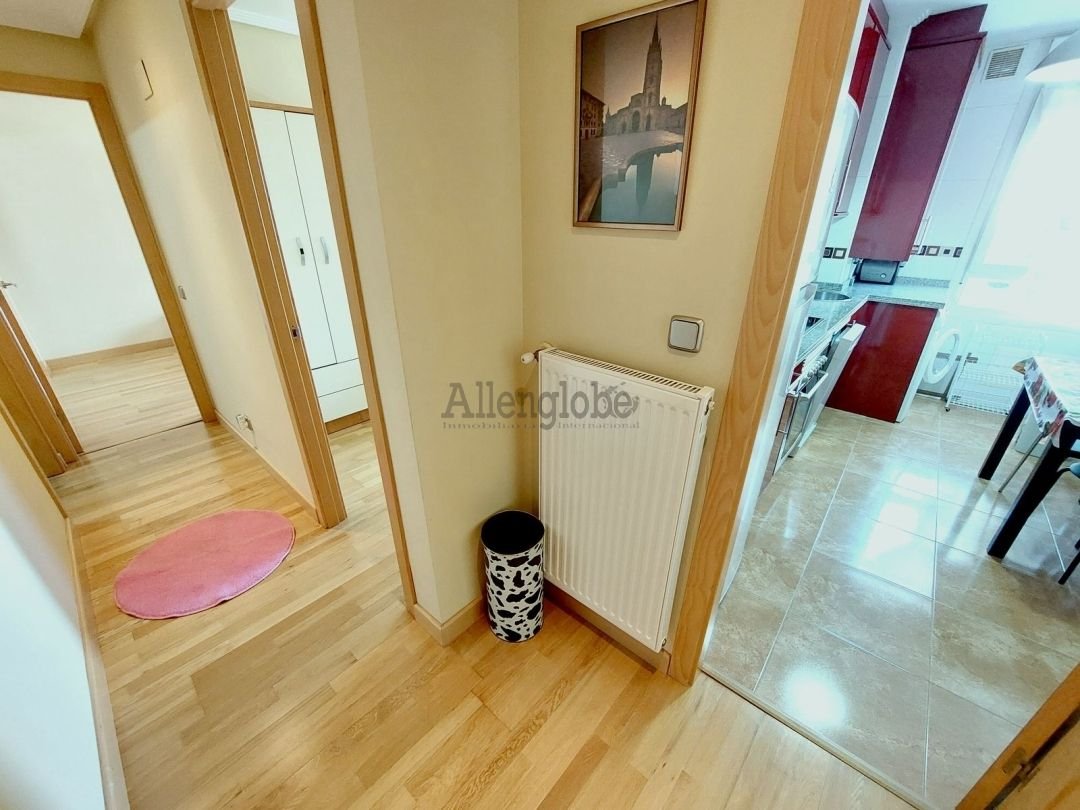 Piso de 58 m² en Oviedo