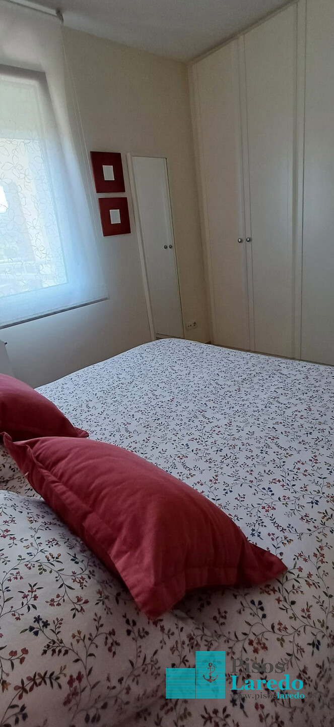 Piso de 75 m² en Laredo