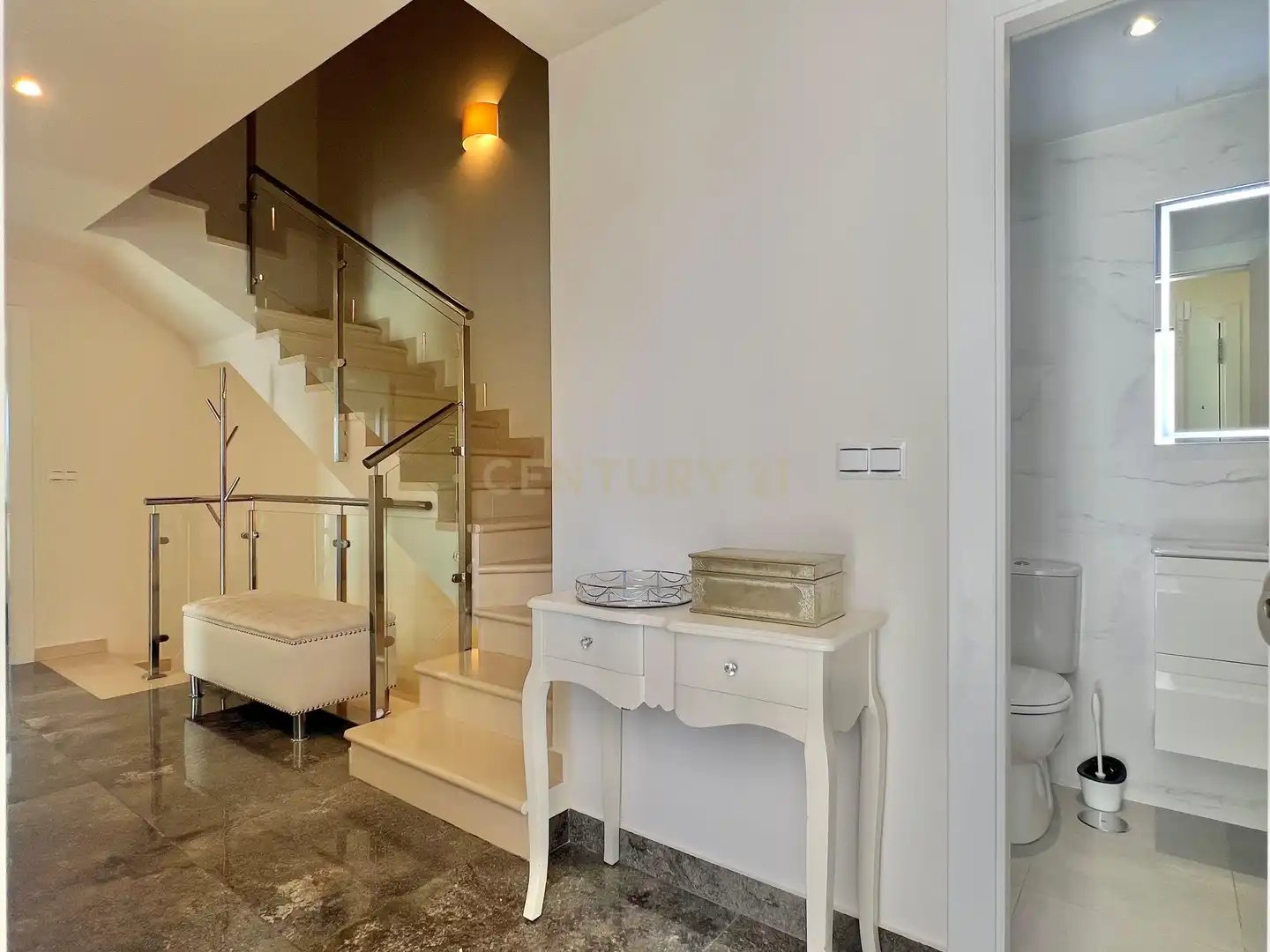 House 250 m² in Ogíjares