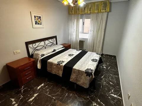 Piso de 60 m² en Jaén